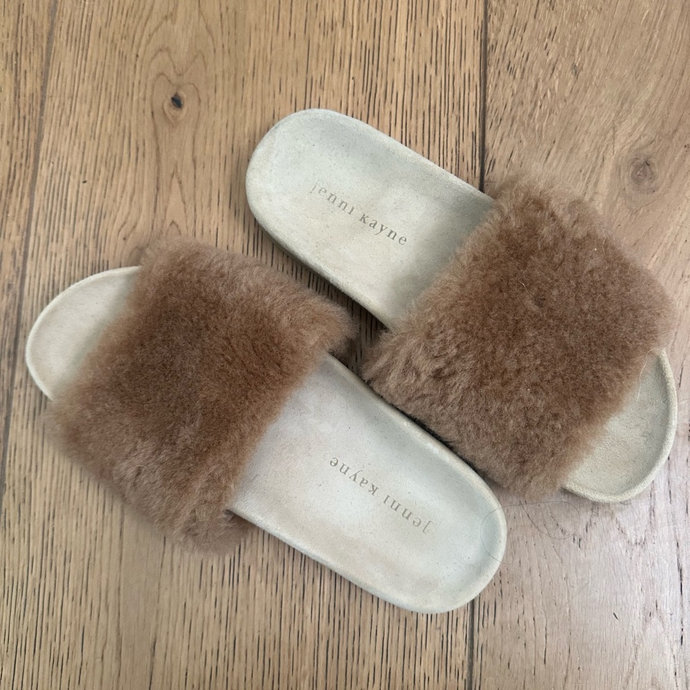 Jenni Kayne Tan Shearling Slides